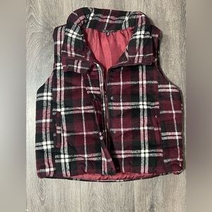 Women’s Glitzy Girlz Plum Plaid Vest Size 1X New Without Tags